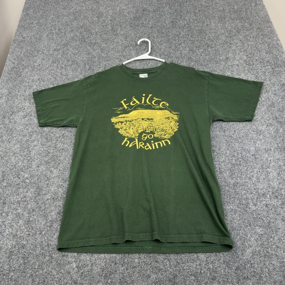 Vintage Gildan T-Shirt Mens L Green Cotton Failte go hArainn Graphic Irish Tee